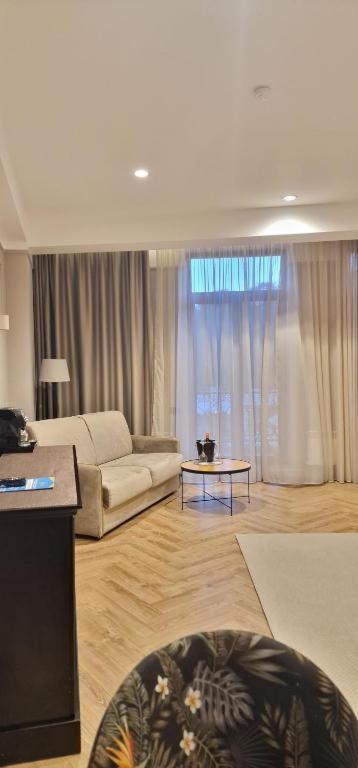 Hotel Boutique Alnis Constanţa Exteriér fotografie